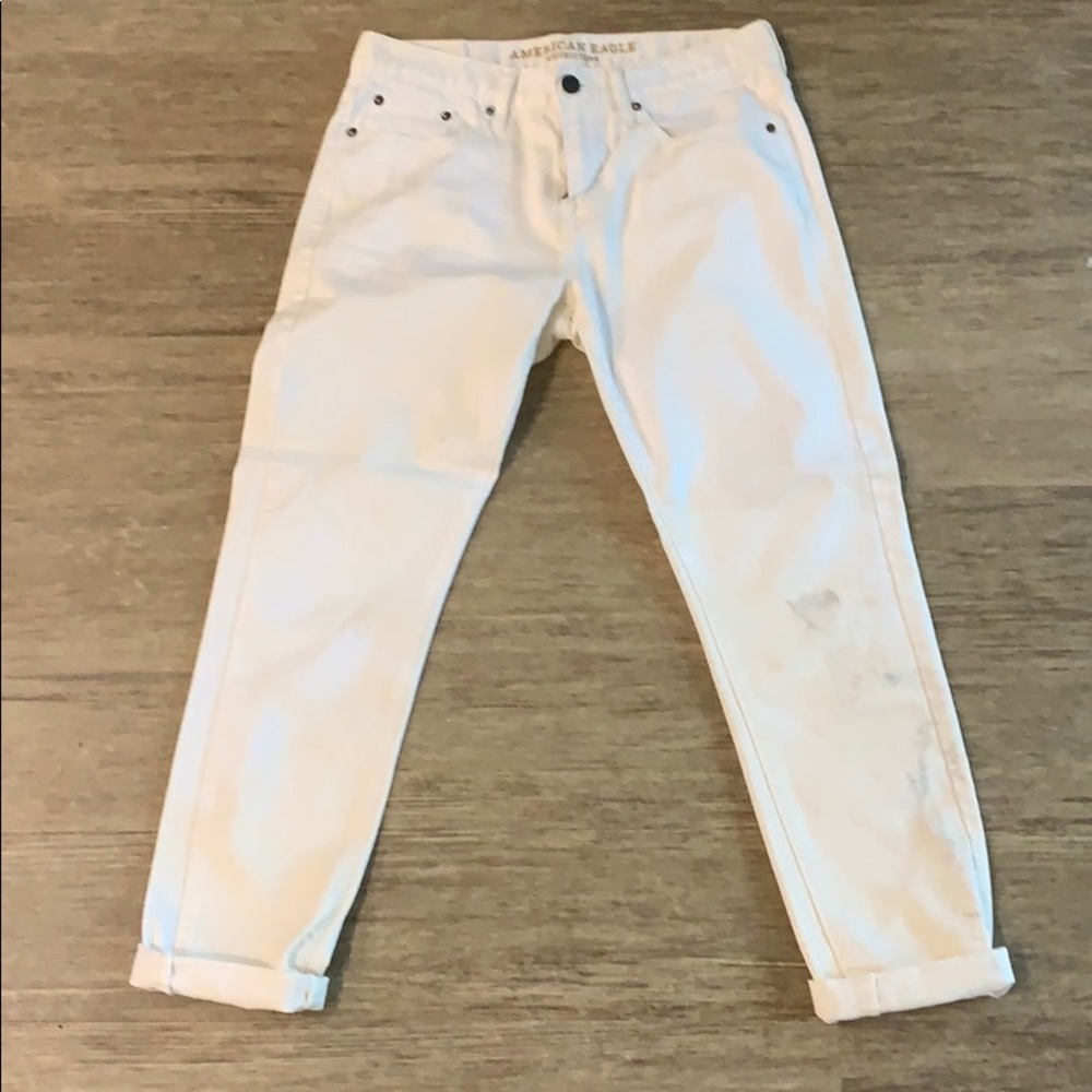 American Eagle White skinny jeans